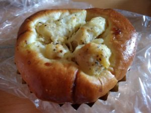 ル プティパレ　ジャーマンポテトとベーコンのパン