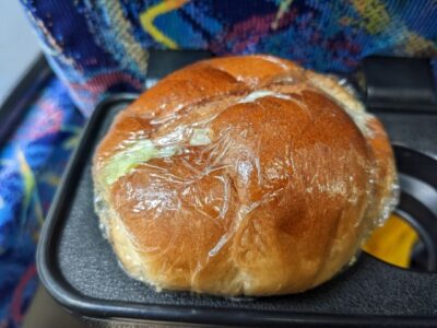 シミズパン　上野　コロッケパン