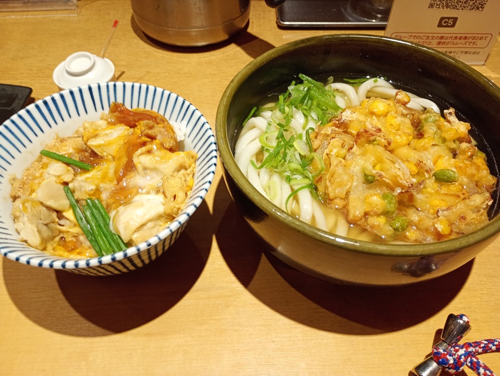 うどん居酒屋 粋　博多駅　筑紫口　セット