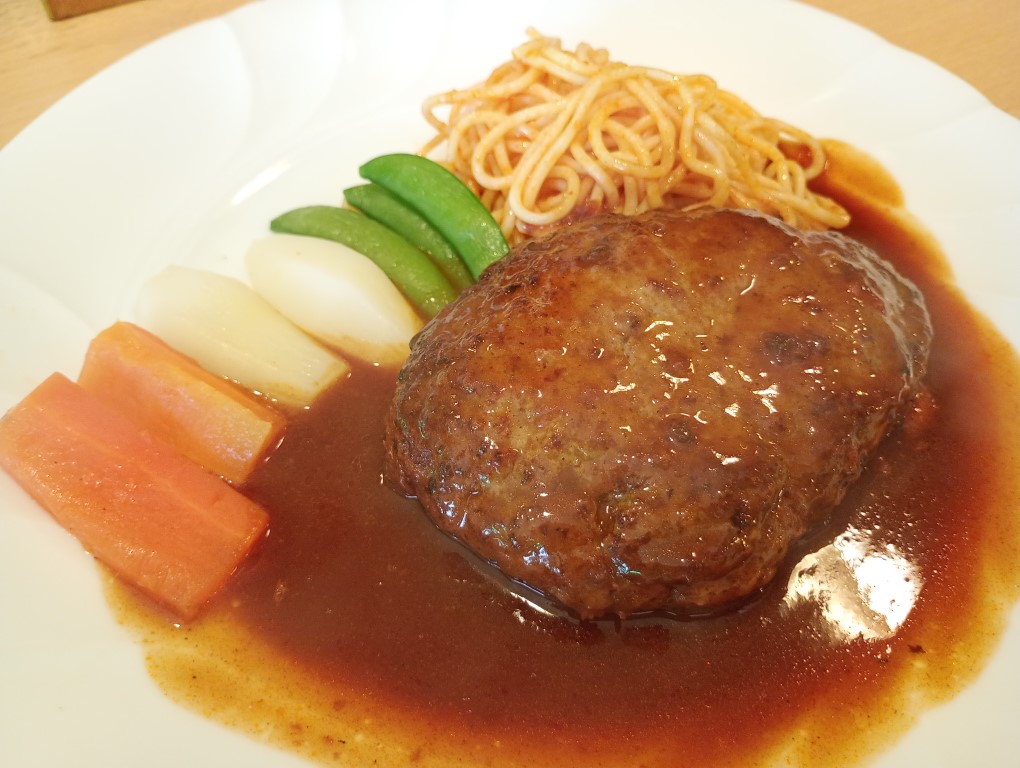 カフェ・ヴェール　呉服町　ハンバーグ