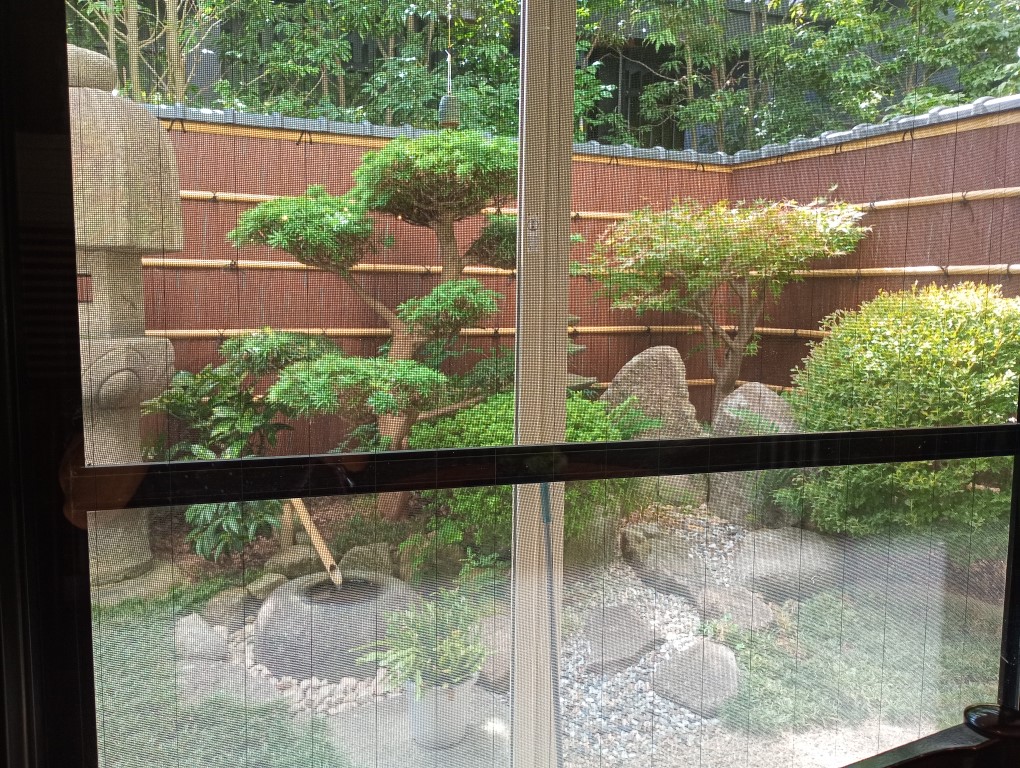 唐人町商店街 加美家製菓 庭