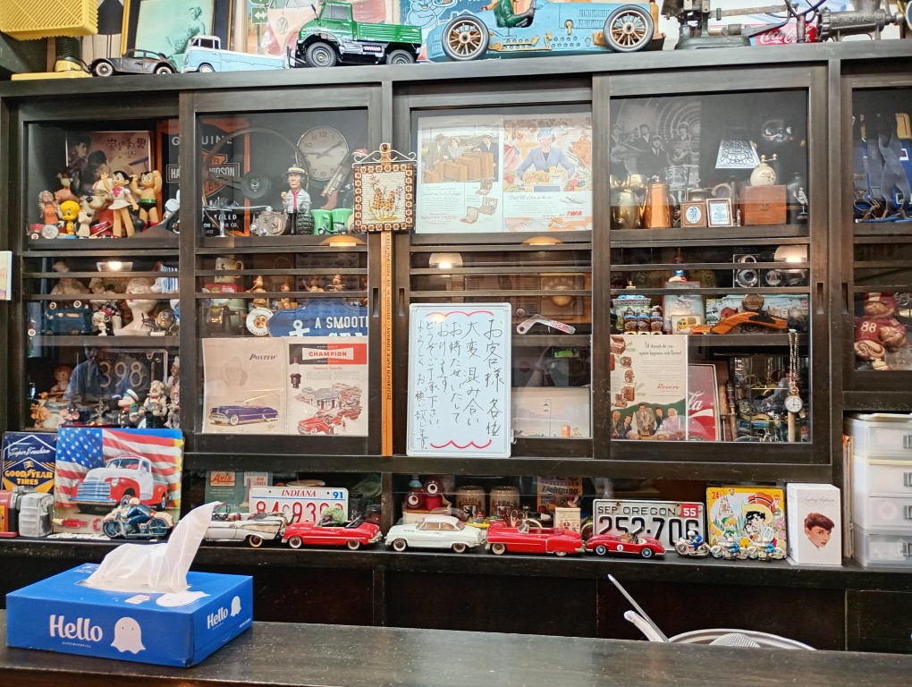 粕屋町 吉ひろ 店内