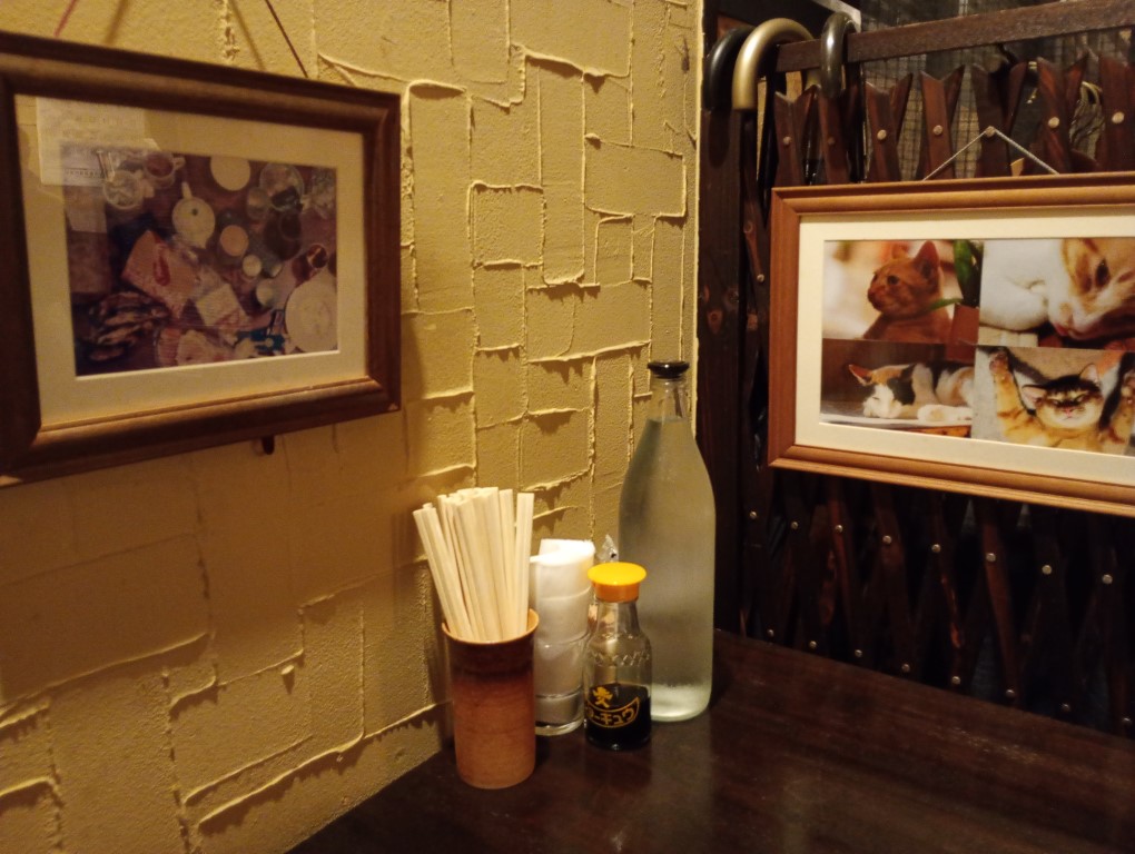 晴酒はしご へいじ サンセルコ 店内 猫