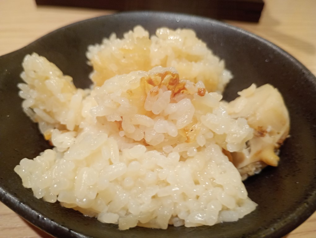 串とメシにはサケキタル。小倉駅店 おこげ