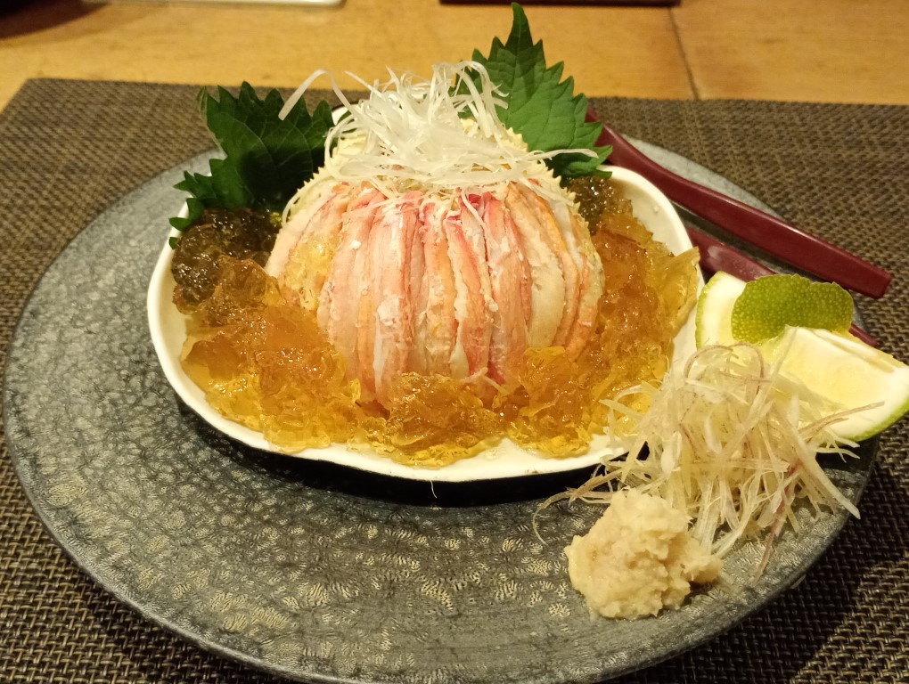 香箱ガニ 炉端割烹 主海 春吉
