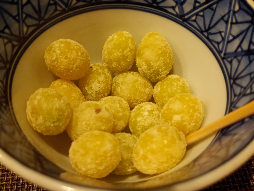 炉端割烹 主海 春吉 銀杏の塩煎り