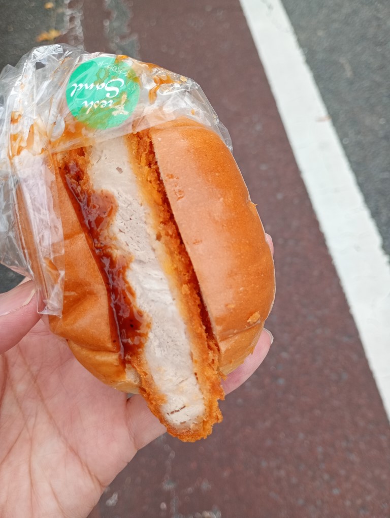 パン工房 楓　八幡　ヒレカツサンド