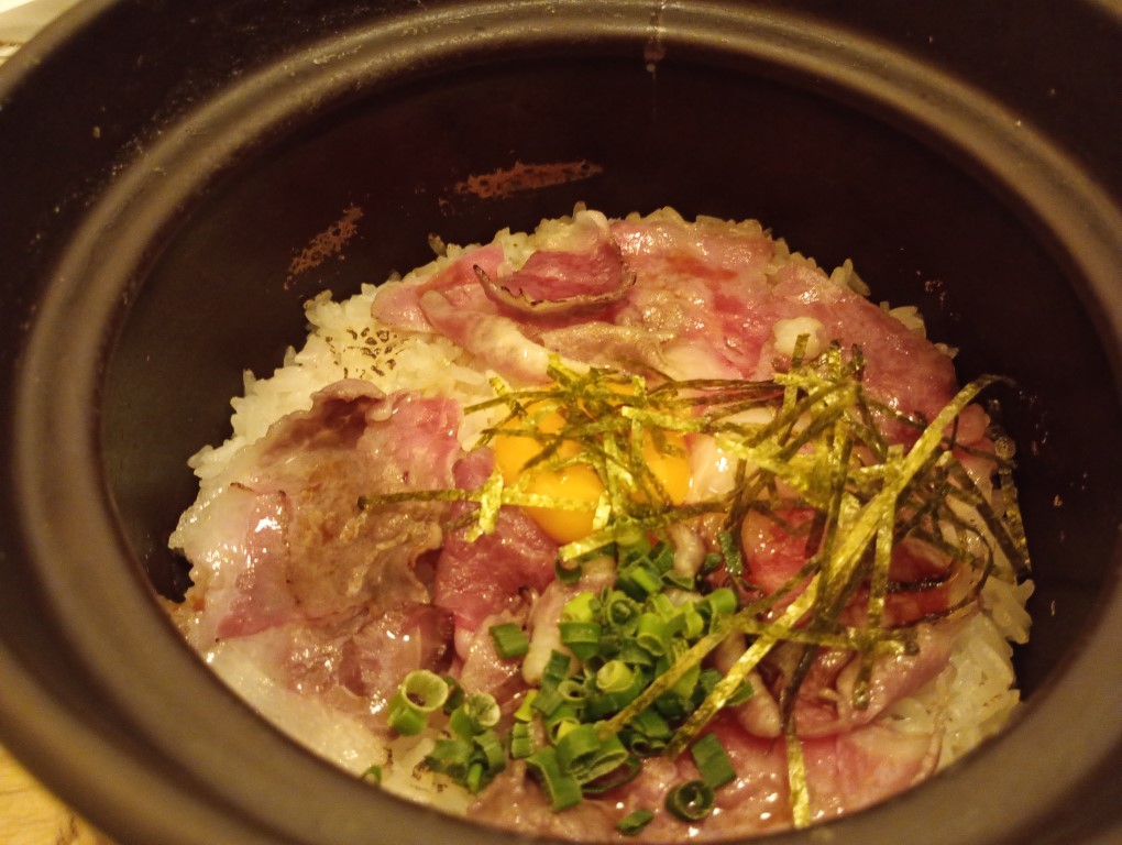 だし劇場 ○△□ 小倉駅前店 和牛の炙りすき焼き