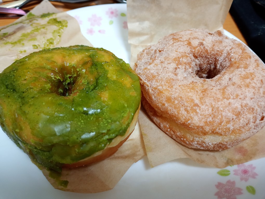 8DONUT(エイトドーナツ) 筑紫野 朝倉街道 抹茶 シナモン
