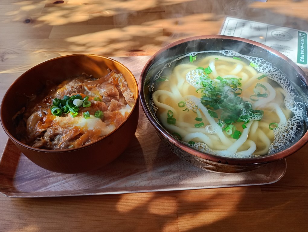 うどん えん　吉野ケ里　目達原　親子丼セット