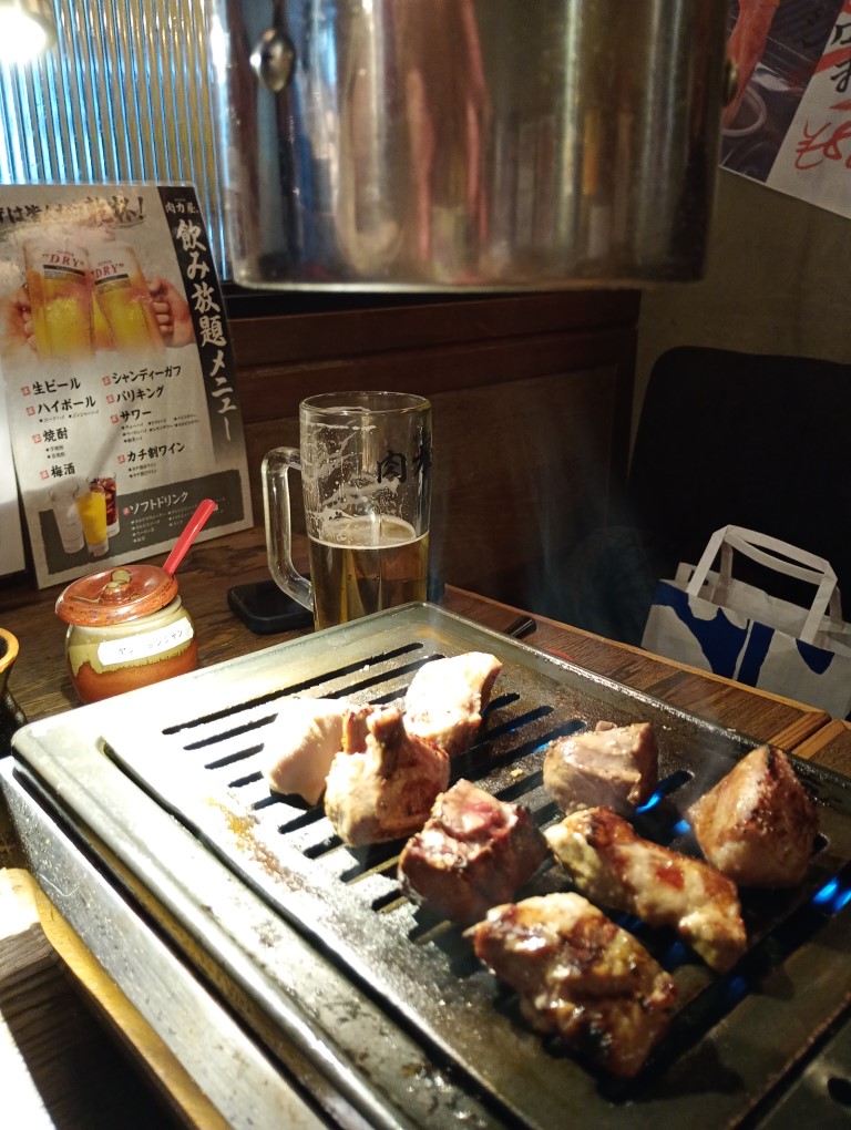 大衆ホルモン肉力屋 天神今泉店　肉盛り　焼き