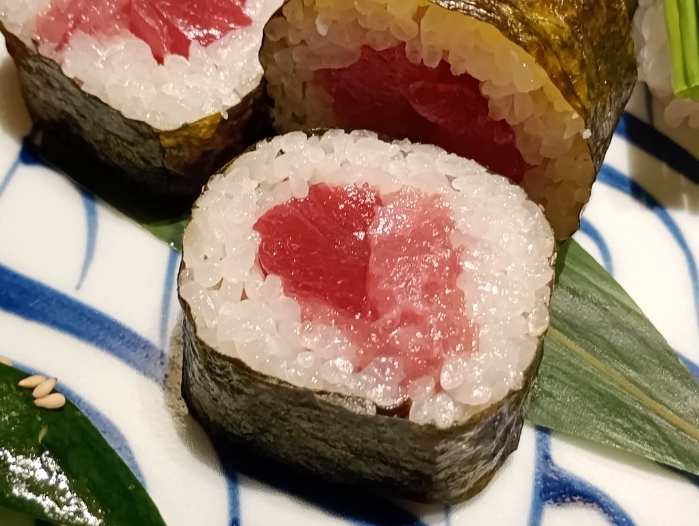 おもてなし いろり寿し　博多駅　トロ