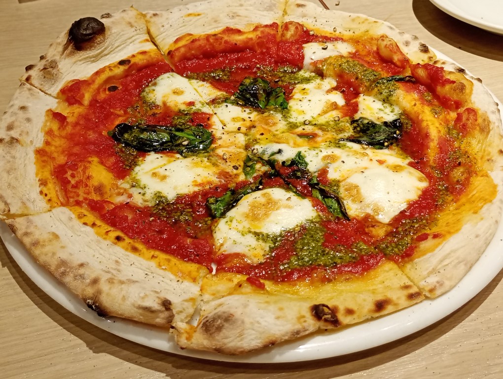 MICHI FISH&OYSTER 天神大名店　マルゲリータ