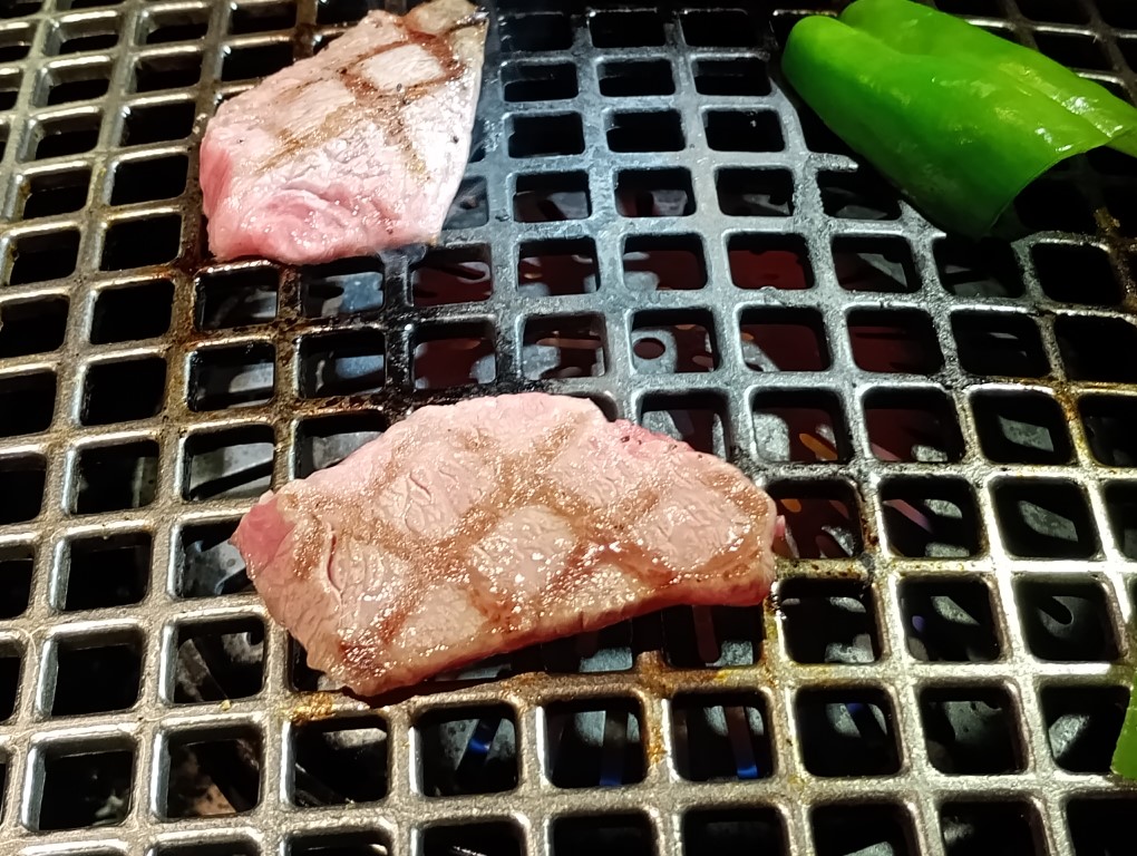 焼肉かくら 西中洲店