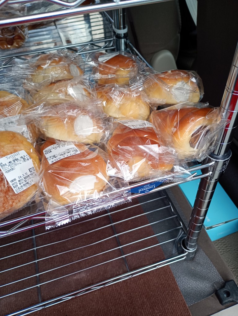 ロバのパン屋　ラインナップ