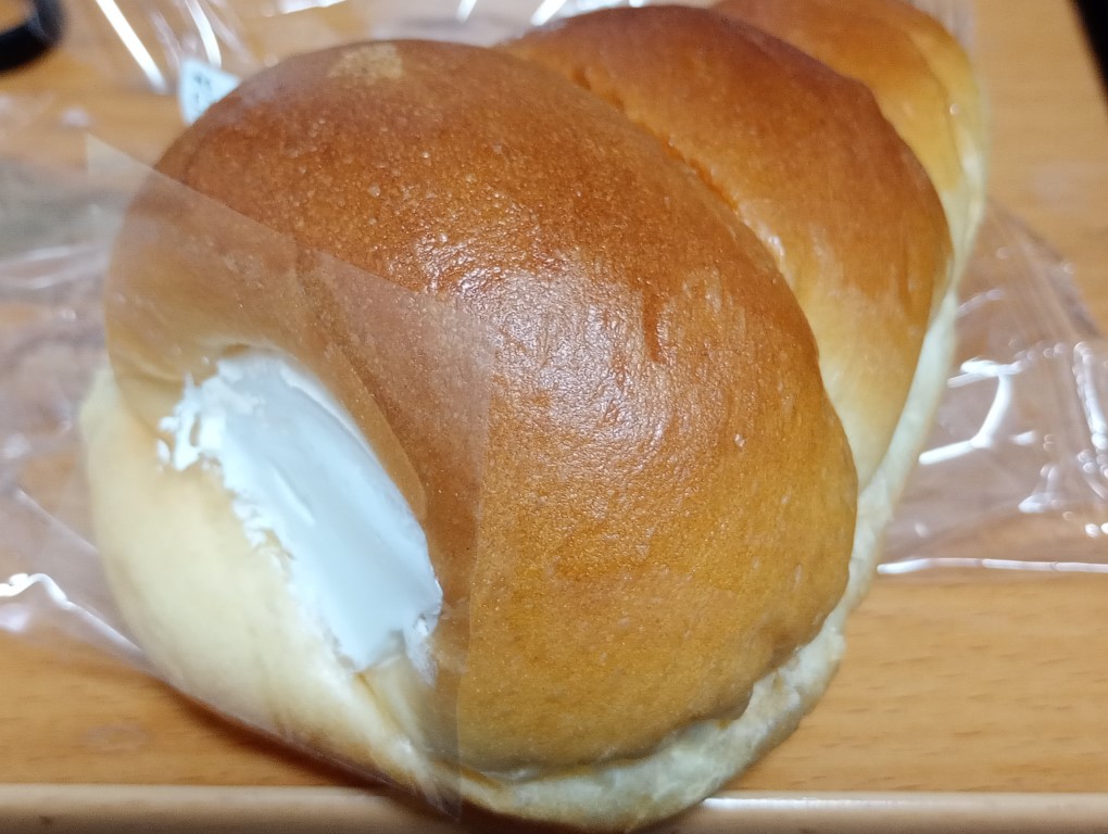 ロバのパン　ホワイトコロネ