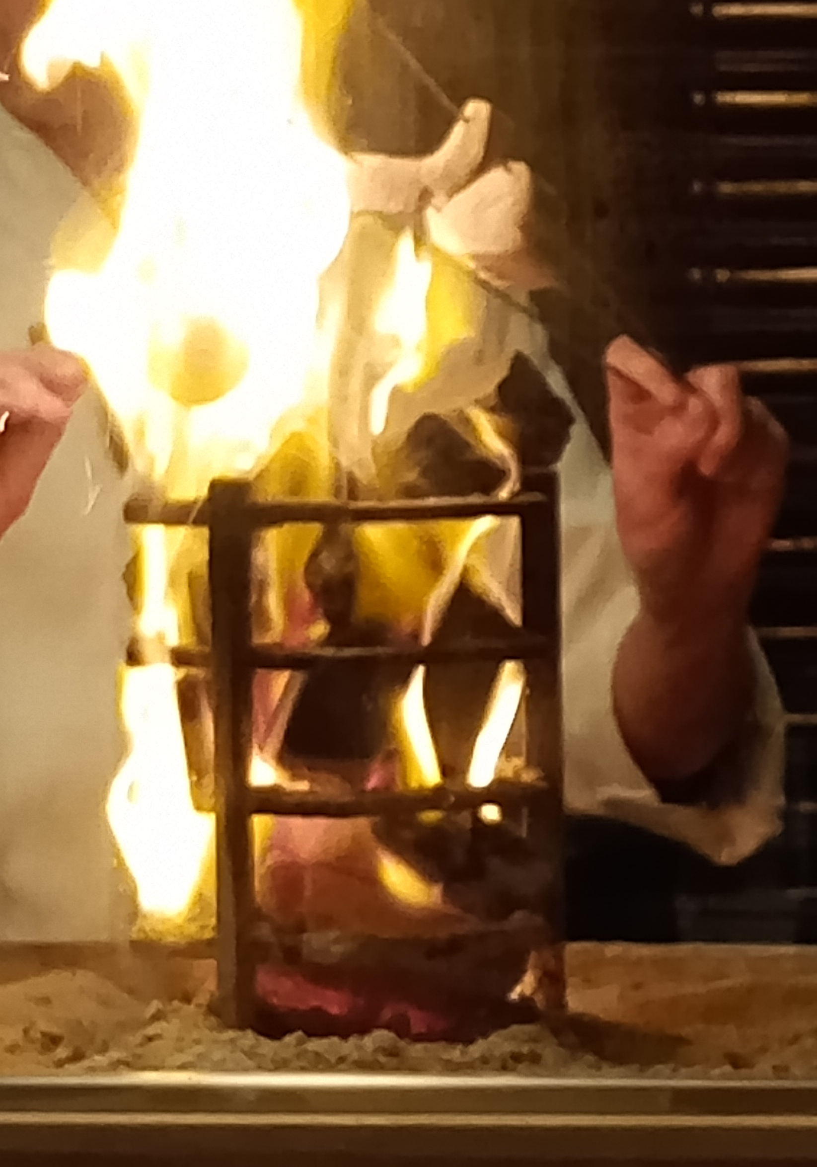 鮨ト和食 いちり 博多　炭焼き