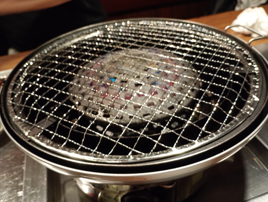 和牛卸直営焼肉 タンとハラミ まっちゃん　二日市　網