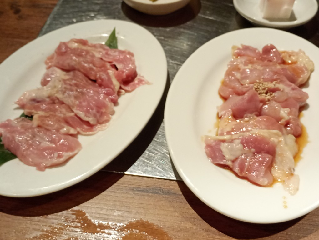 和牛卸直営焼肉 タンとハラミ まっちゃん　二日市　鶏